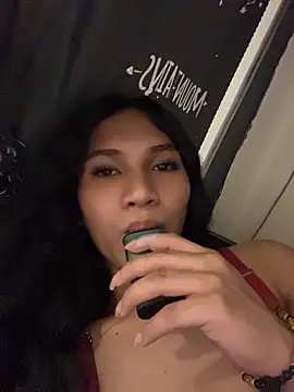 slutty_aki 网络视讯表演
