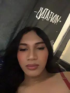 slutty_aki ওয়েবক্যাম শো