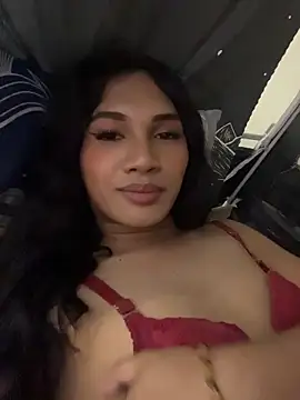 slutty_aki's Webcam Show