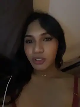 slutty_aki Pertunjukan Webcam