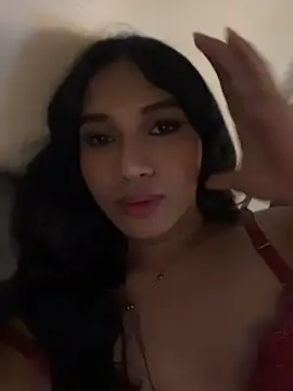 slutty_akiのウェブカメラショー