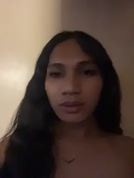 slutty_aki Pertunjukan Webcam