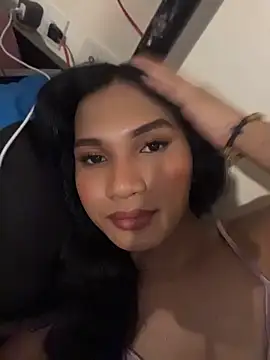 slutty_aki Webcamshow