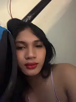 slutty_aki Pertunjukan Webcam