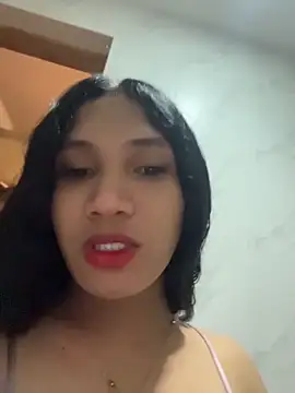Show de slutty_aki na webcam