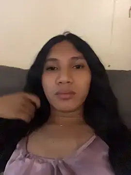 slutty_aki Webcam-Show