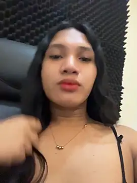 slutty_aki Pertunjukan Webcam