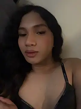 slutty_aki Pertunjukan Webcam