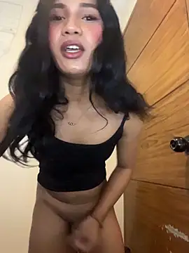 slutty_akiのウェブカメラショー