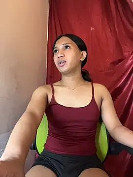 slutty_aki Webcam-Show