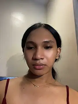 slutty_aki Adlı Modelin Web Kamerası Şovu
