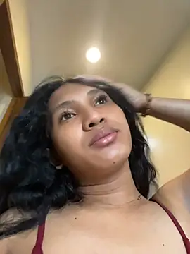 slutty_aki Show Webcam