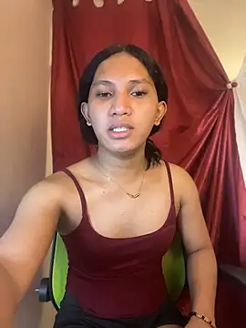slutty_aki Webcam show