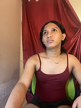 slutty_aki Adlı Modelin Web Kamerası Şovu