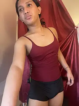 slutty_aki – Kamerová šou
