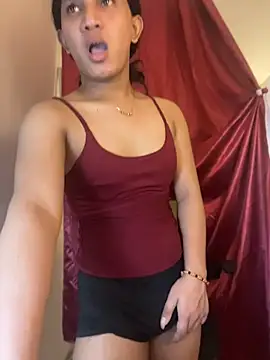 slutty_aki Pertunjukan Webcam