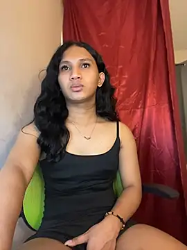 slutty_aki's Webcam Show