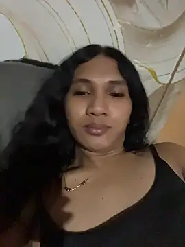 Show de slutty_aki na webcam
