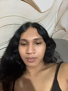slutty_aki Webcam show