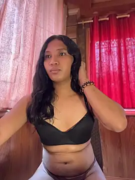 slutty_aki webcam show