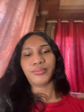 Show modela slutty_aki na web-kameri