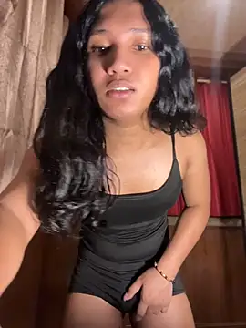 slutty_aki's Webcam Show