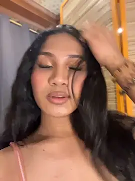 slutty_aki Webcam Show