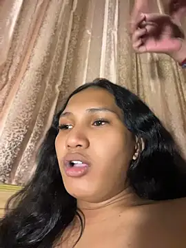slutty_aki's Webcam Show
