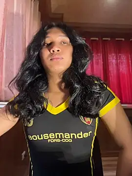 slutty_aki's Webcam Show