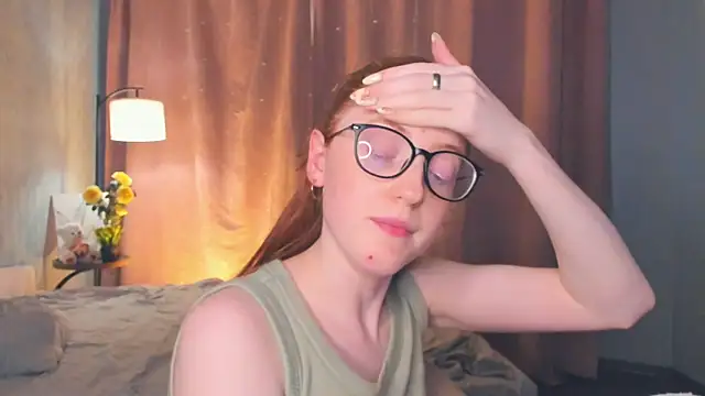 MuiLeathn Live XXX chat