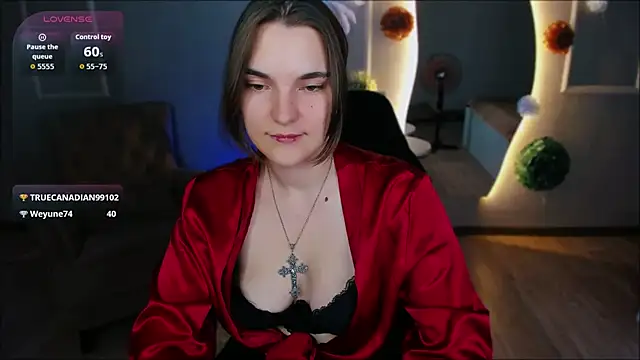 Rune_Veila's Live XXX Chat