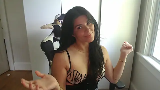 cassiealvarez's Webcam Show