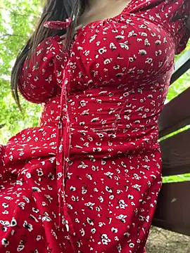 AmelliaDiamond's Live XXX Chat