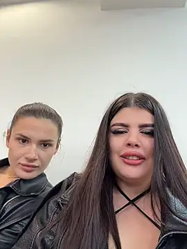 AmelliaDiamond webcam show