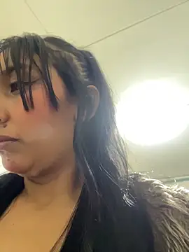 MELIZ_QUEEN's Live XXX Chat
