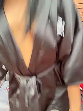 צ'אט XXX בשידור חי של MELIZ_QUEEN