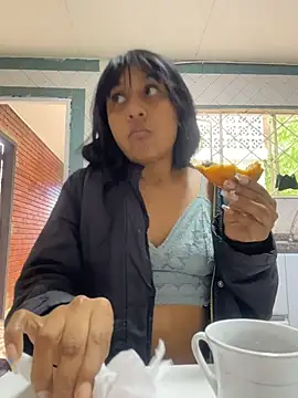 Chat XXX en directo de MELIZ_QUEEN