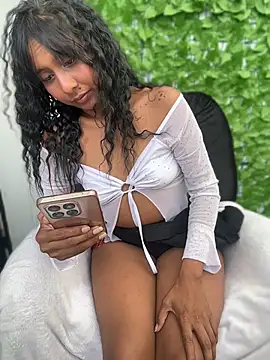 Chat XXX en directo de MELIZ_QUEEN