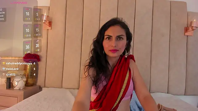 Chat +18 de shaliny_ ao vivo