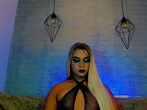 Show modela CristalGill_ na web-kameri