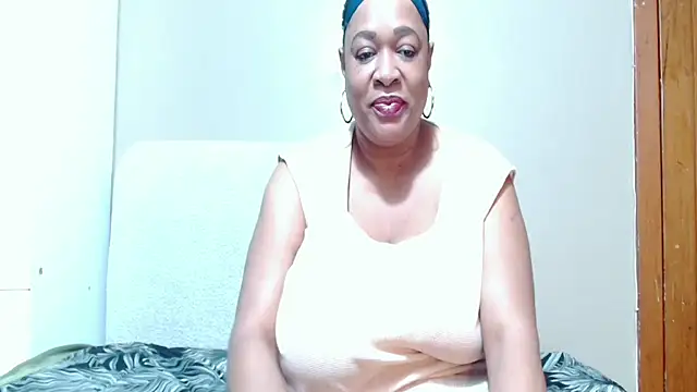 BUSTYQUEEN56_ Obrolan Langsung XXX