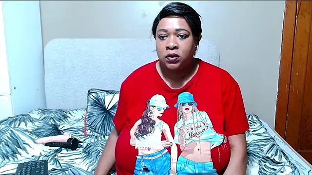 Živý XXX chat BUSTYQUEEN56_