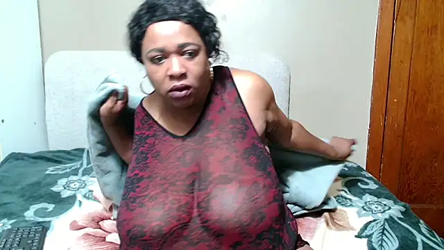 Živý XXX chat BUSTYQUEEN56_