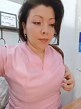 SARA_21- 在線直播表演