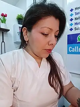 SARA_21- 网络视讯表演