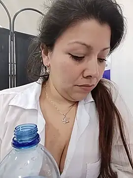 SARA_21- – Kamerová šou