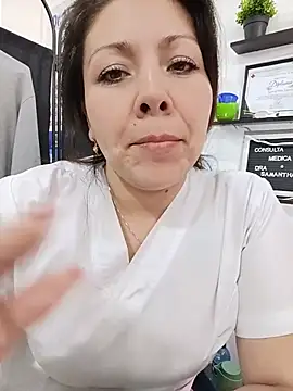 SARA_21- 网络视讯表演
