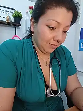 Show modela SARA_21- na web-kameri