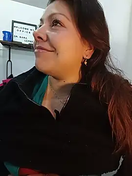 SARA_21- webcam show