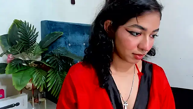 Aronandmoli69 Pertunjukan Webcam